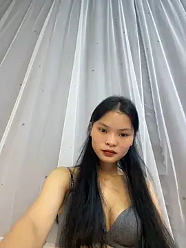 lung-linh online show from 11-05-25, 04:07