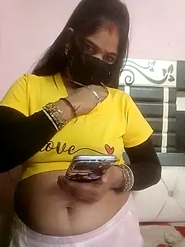 Snapshot of Hotsexy_bhabhiji chatting on 11-17-25, 04:46 Hotsexy bhabhiji online show from 11-17-25, 04:46