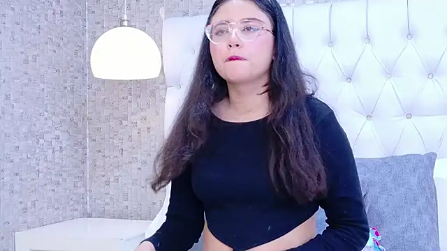 ScarlettPetrova online show from 12-03-25, 11:30