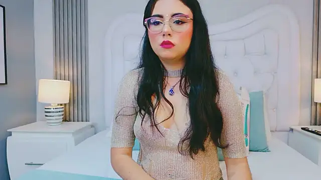 ScarlettPetrova online show from 04-10-26, 11:48