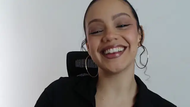 Snapshot of goddessvenus444 chatting on 02-23-26, 04:04 goddessvenus444 online show from 02-23-26, 04:04