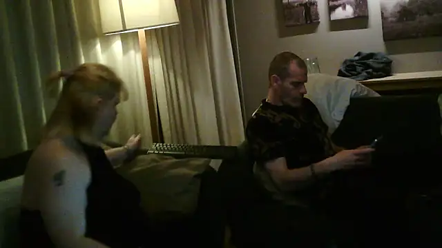 paulus52 online show from 11-30-25, 04:00