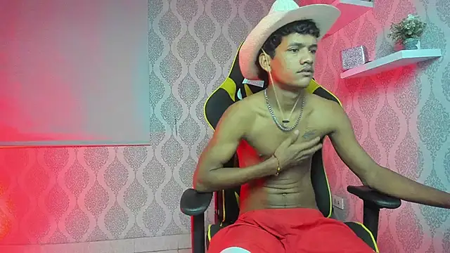 Boy savoy online show from 02-15-26, 07:51