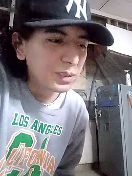 Snapshot of sexboyfit chatting on 11-02-25, 05:54 sexboyfit online show from 11-02-25, 05:54