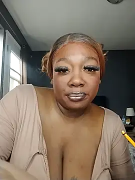 BiancaClarkson online show from 11-07-25, 05:46