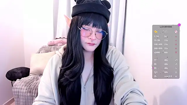 Snapshot of Omorimori chatting on 01-11-26, 05:56 Omorimori online show from 01-11-26, 05:56