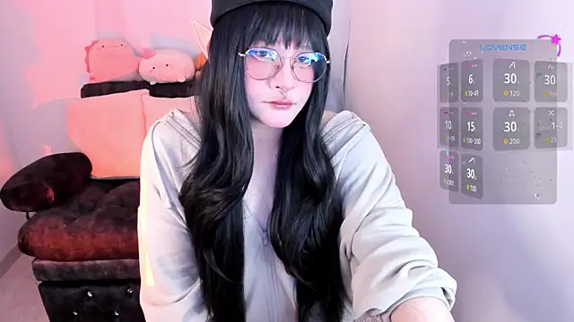 Snapshot of Omorimori chatting on 02-13-26, 02:02 Omorimori online show from 02-13-26, 02:02