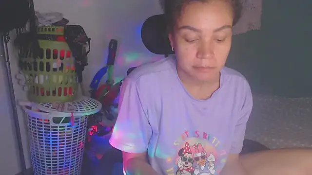 shayna cute online show from 06-30-26, 12:44