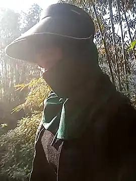 Mami xxx online show from 11-27-25, 01:07