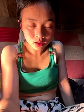 Li ve online show from 12-05-25, 01:20