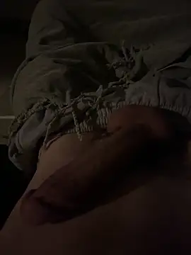 SkyzerD online show from 11-19-25, 05:51