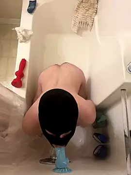 Femboy ellie online show from 11-24-25, 09:36