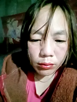 Snapshot of Sara_pusyy chatting on 01-12-26, 05:18 Sara pusyy online show from 01-12-26, 05:18