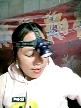 Snapshot of Sara_pusyy chatting on 02-15-26, 06:54 Sara pusyy online show from 02-15-26, 06:54