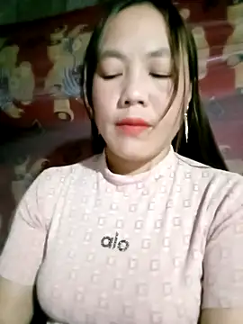 Snapshot of Sara_pusyy chatting on 02-18-26, 12:45 Sara pusyy online show from 02-18-26, 12:45