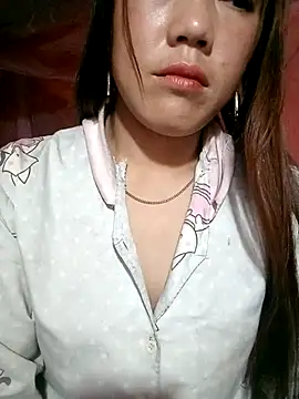 Snapshot of Sara_pusyy chatting on 04-07-26, 08:42 Sara pusyy online show from 04-07-26, 08:42