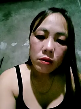 Snapshot of Sara_pusyy chatting on 04-15-26, 12:45 Sara pusyy online show from 04-15-26, 12:45