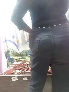 hyd couple7878 online show from 03-04-26, 12:00