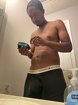 Snapshot of your_pervy_son chatting on 11-17-25, 12:49 your pervy son online show from 11-17-25, 12:49