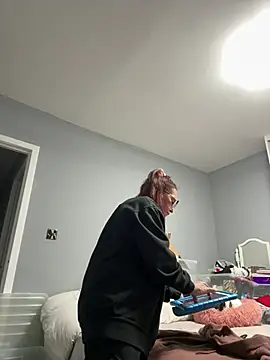 Angel-LinaX online show from 02-12-26, 09:43