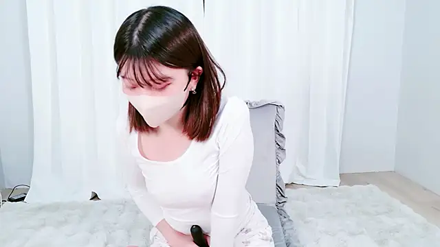 MIYU  online show from 11-02-25, 04:53