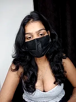 Snapshot of Aarti909090 chatting on 12-01-25, 04:12 Aarti909090 online show from 12-01-25, 04:12