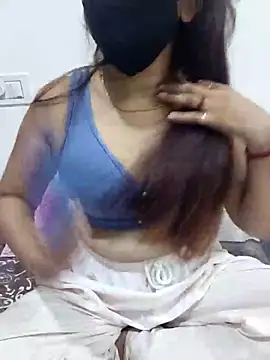 Snapshot of Aarti909090 chatting on 06-09-26, 02:39 Aarti909090 online show from 06-09-26, 02:39