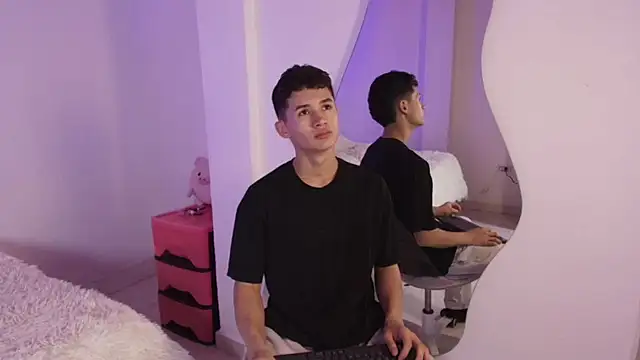 Eiden Blake online show from 12-03-25, 11:47