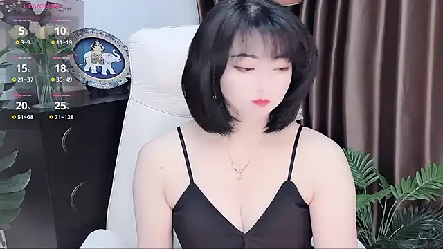 Ella99 online show from 12-23-25, 03:15