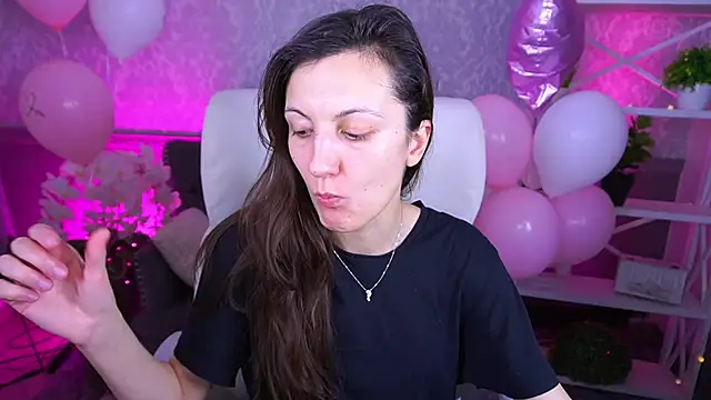 ZafiraMoonn online show from 02-20-26, 02:06