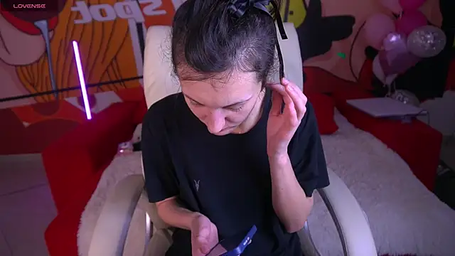 ZafiraMoonn online show from 02-25-26, 03:16