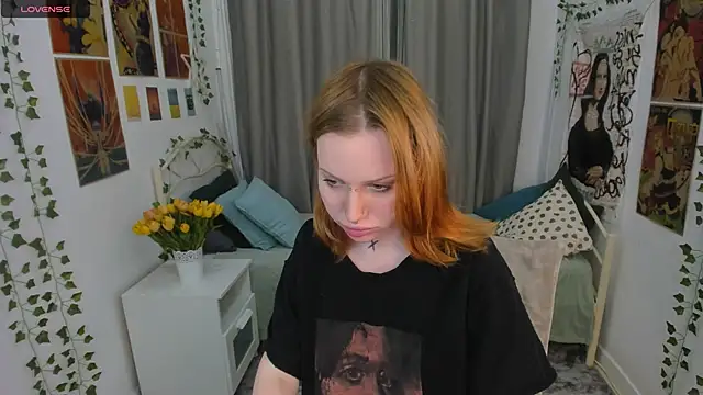 NaomiRosss online show from 12-14-25, 01:38