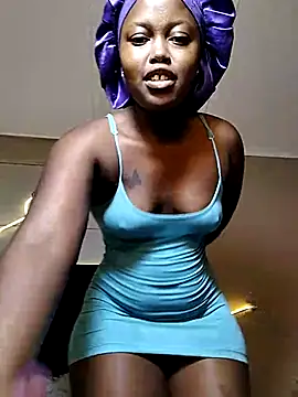 Snapshot of SweetSavage18 chatting on 07-29-26, 07:12 SweetSavage18 online show from 07-29-26, 07:12