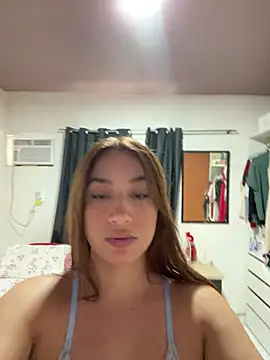 meninadeparis online show from 07-20-26, 02:30