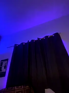 Snapshot of lion_cherry21 chatting on 11-11-25, 06:13 lion cherry21 online show from 11-11-25, 06:13