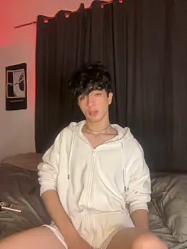 Snapshot of lion_cherry21 chatting on 12-01-25, 06:29 lion cherry21 online show from 12-01-25, 06:29