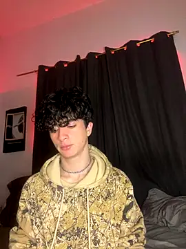 Snapshot of lion_cherry21 chatting on 12-02-25, 06:52 lion cherry21 online show from 12-02-25, 06:52