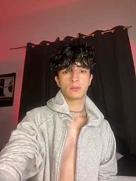 Snapshot of lion_cherry21 chatting on 12-04-25, 06:44 lion cherry21 online show from 12-04-25, 06:44