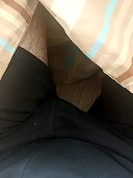 Snapshot of Hakan2100 chatting on 11-08-25, 07:23 Hakan2100 online show from 11-08-25, 07:23