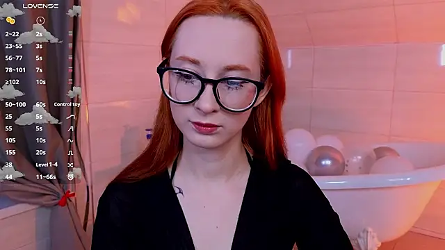 Snapshot of WICKEDEMBER chatting on 01-16-26, 01:42 WICKEDEMBER online show from 01-16-26, 01:42