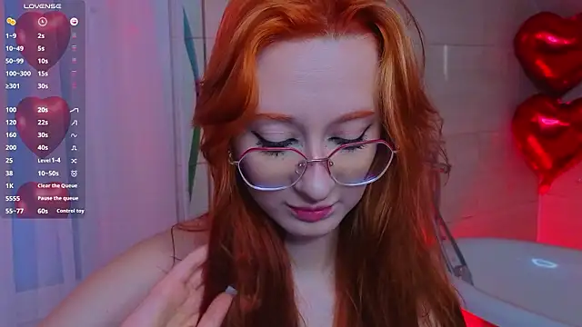 Snapshot of WICKEDEMBER chatting on 02-11-26, 01:43 WICKEDEMBER online show from 02-11-26, 01:43