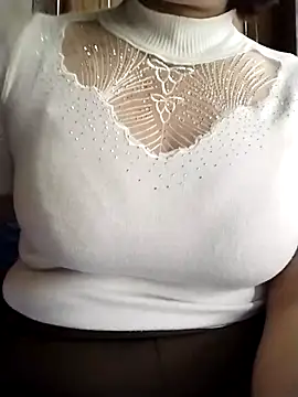 BeyeuCii99 online show from 11-23-25, 06:02