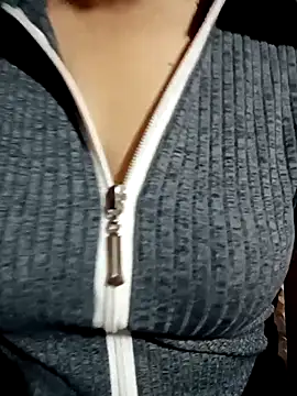 LenaLy2k online show from 12-17-25, 03:45