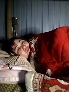 Snapshot of be-yeu chatting on 12-14-25, 08:35 be-yeu online show from 12-14-25, 08:35