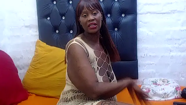 AUGUSTBLOOMxx online show from 11-26-25, 05:47