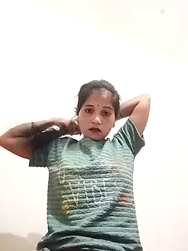 Snapshot of Sanjna_babby chatting on 05-04-26, 10:28 Sanjna babby online show from 05-04-26, 10:28