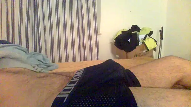 Snapshot of Camiin20 chatting on 02-15-26, 05:20 Camiin20 online show from 02-15-26, 05:20