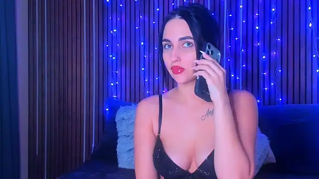 CamillaParis25 online show from 12-22-25, 05:43