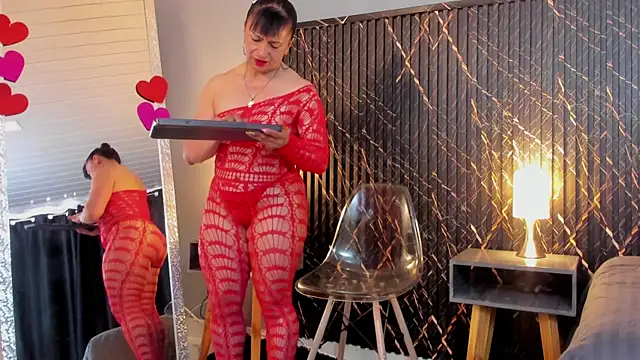 clara heat online show from 02-25-26, 07:12