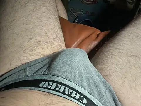 Snapshot of HairySamm chatting on 06-06-26, 08:24 HairySamm online show from 06-06-26, 08:24